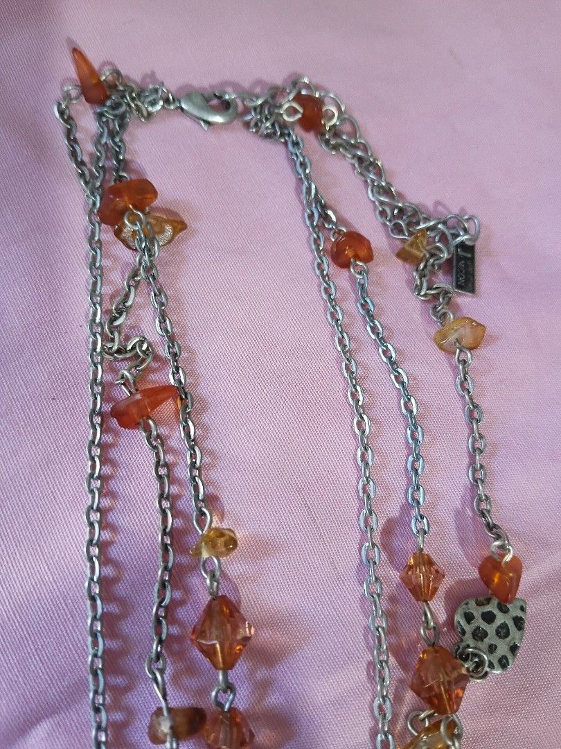 Vintage unicon necklace (Category: Other Accessories) located in Paranaque City. Submitted by 4thestate.surplusan (Listing ID 1462711630, Image 2). Description: vintage unicon necklace.