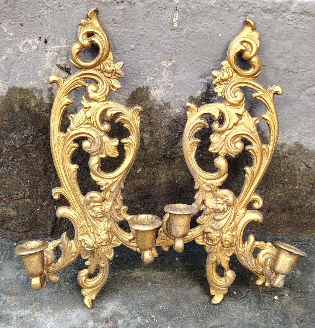 Vintage wall scone (Category: Lighting) located in Caloocan City. Submitted by zenmountain-d8b1c0 (Listing ID 1462686613, Image 1). Description: Cod.