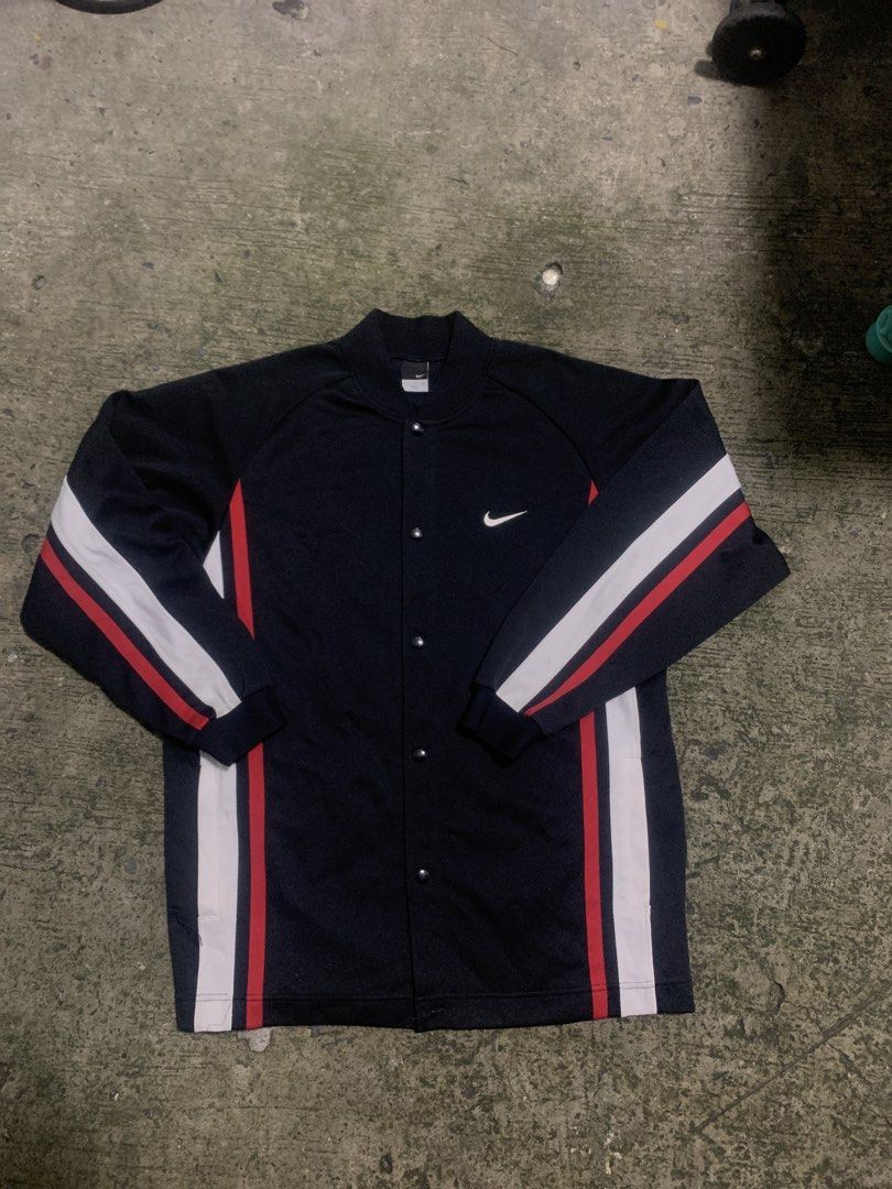 Vintage y2k nike varsity jacket (Category: Hoodies) located in Agdangan. Submitted by daily_picks.276 (Listing ID 1462769207, Image 1). Description: Xl on tag W24 L30 Issue see last pic (Removable kaya kutkuten ) .