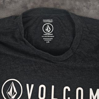 (Category: ) located in . Submitted by uniclothing (Listing ID 1462851162, Image 1). Description: .