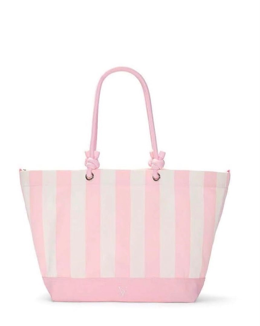 VS pink stripes tote bag (Category: Tote Bags) located in Las Pinas. Submitted by declutter.with.love (Listing ID 1462743587, Image 1). Description: Authentic .