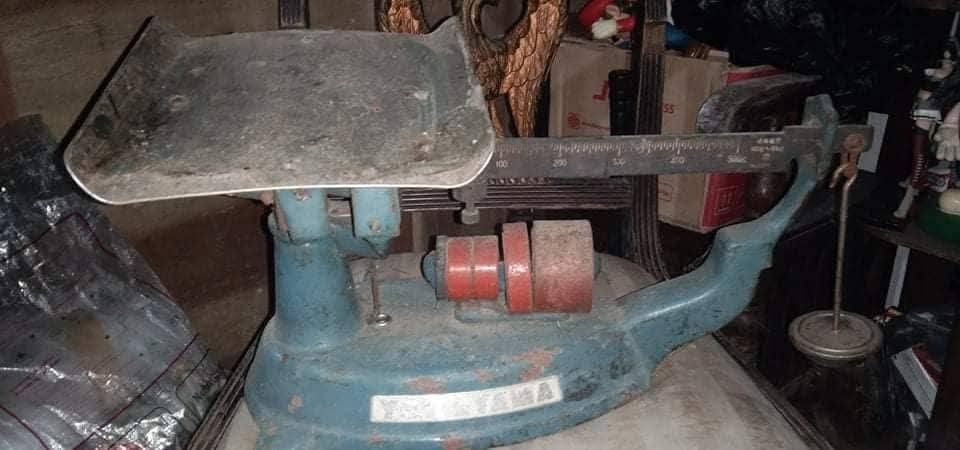 Weighing scale (Category: Industrial Equipment) located in Caloocan City. Submitted by jeicee858582831 (Listing ID 1462856790, Image 1). Description: .