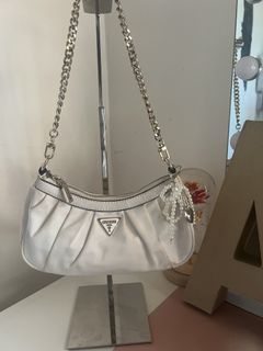(Category: ) located in . Submitted by shopwithaaz (Listing ID 1462765733, Image 1). Description: .