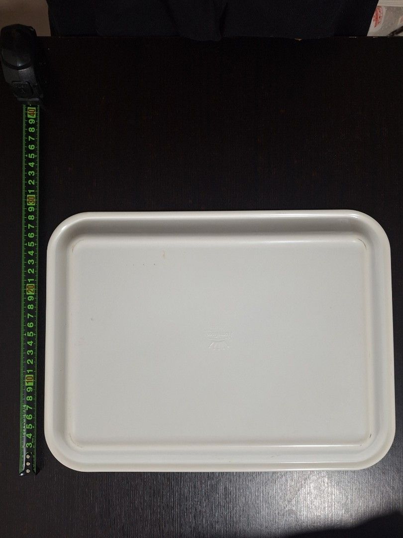White Rectangular Serving Tray (Category: Dinnerware & Cutlery) located in Singapore. Submitted by florinsthon (Listing ID 1462866980, Image 2). Description: - White rectangular tray - Versatile: Use for serving food/drinks or organizing small items - Dimensions: Approx. 38cm x 26cm - $10 for 3pcs.