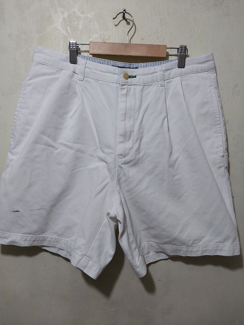 White Tommy Hilfiger Shorts (Category: Shorts) located in Manila. Submitted by PrinceDani.Clothing (Listing ID 1462742602, Image 2). Description: Tommy hilfiger white shorts Size 34in waist 20in length issue: black stain see pix excellent condition .