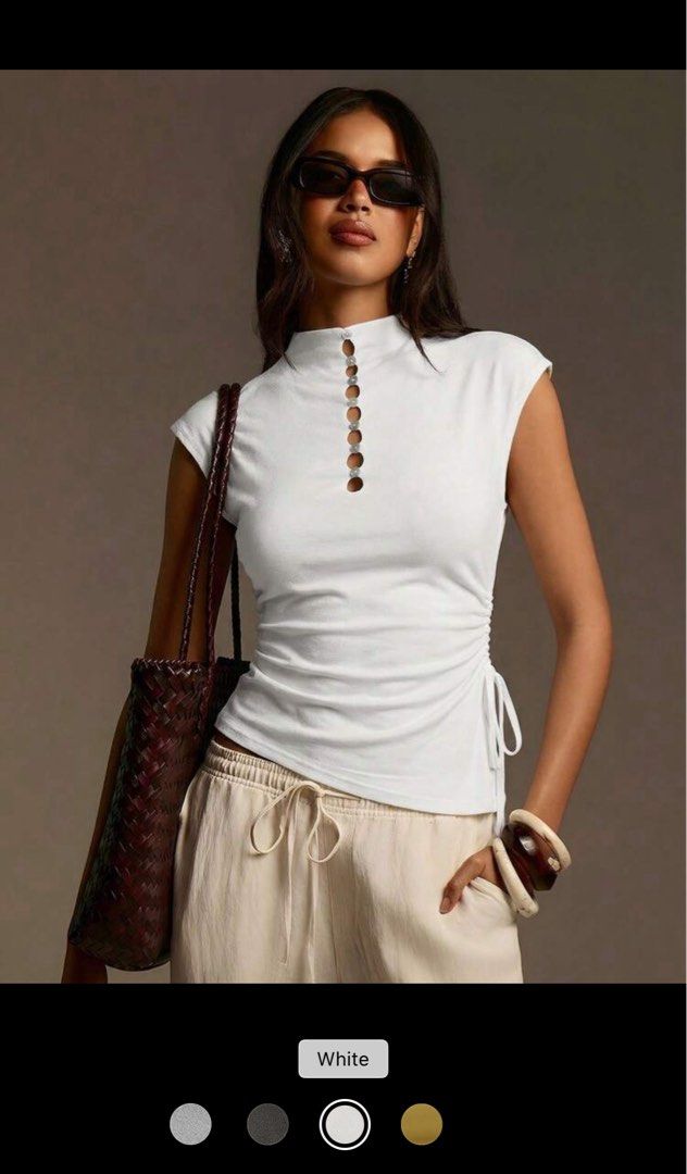 white top (Category: Blouses) located in Manila. Submitted by shinneee (Listing ID 1462848324, Image 3). Description: SHEIN WHITE TOP size: M - brand new .
