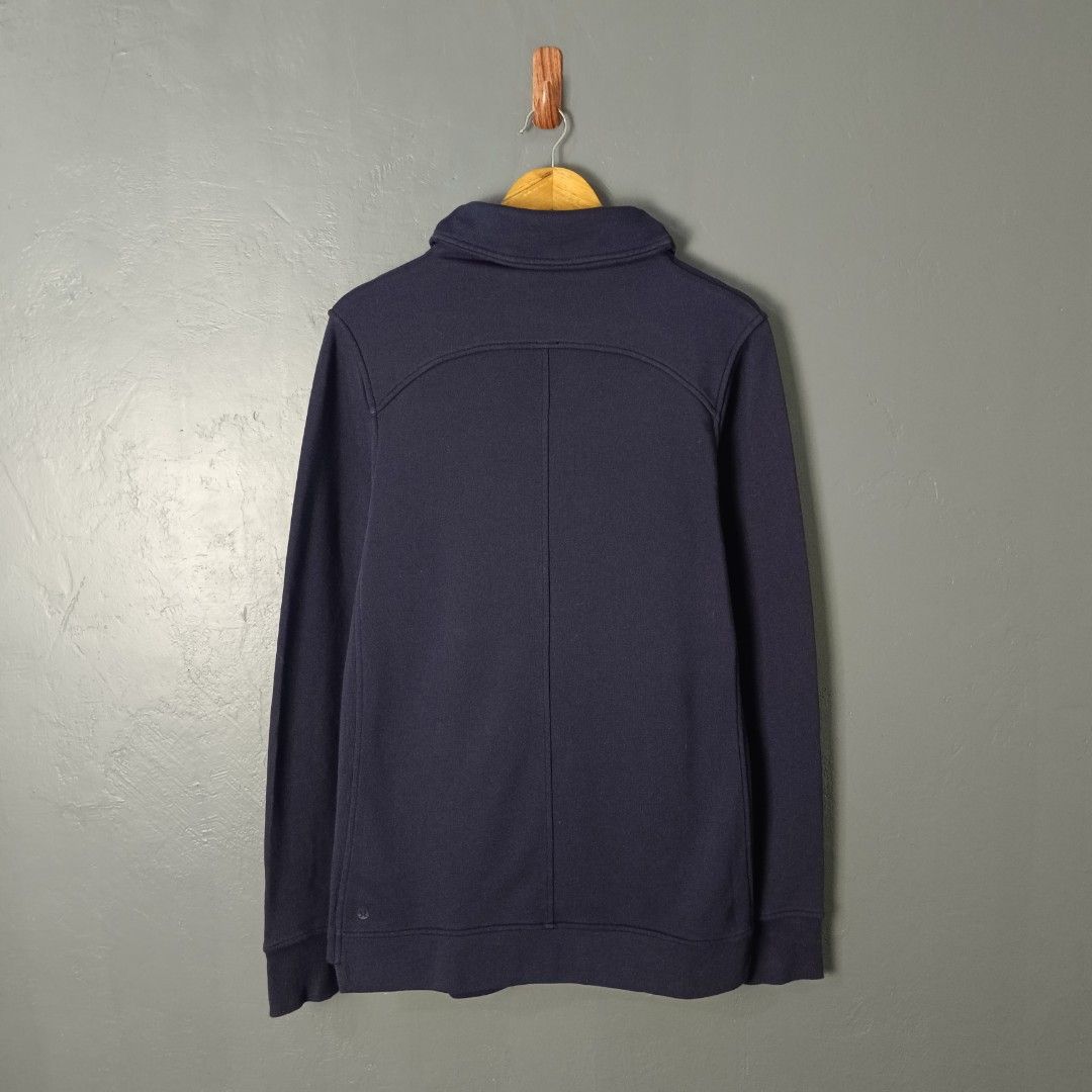 Women's - Lululemon (Category: Coats, Jackets and Outerwear) located in Bacolod City. Submitted by drop.ph (Listing ID 1462837485, Image 3). Description: Lululemon - Press Pause Pullover Authentic *Midnight Navy *Size L - 19x29.5 *Excellent *No Flaws *Price: 1,000php *Add SF if outside Bacolod City .