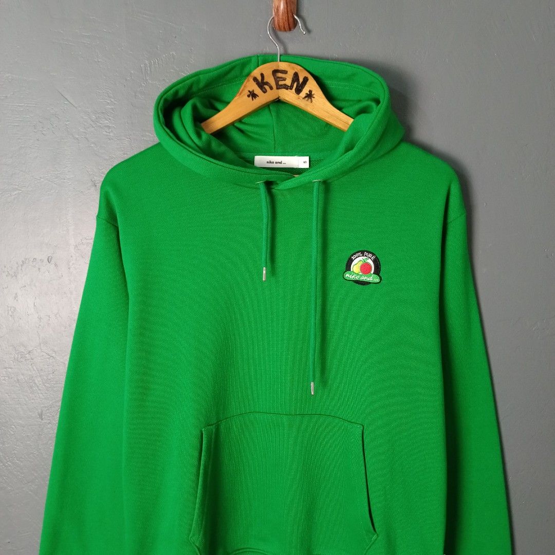 Women's - Niko and (Category: Coats, Jackets and Outerwear) located in Bacolod City. Submitted by drop.ph (Listing ID 1462838140, Image 1). Description: Niko and Authentic *Oversized Boxy Fit *Size S - 22x24.5 *Excellent *No Flaws *Price: 1,000php *Add SF if outside Bacolod City .