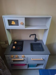 (Category: ) located in . Submitted by Berry (Listing ID 1462806456, Image 1). Description: .