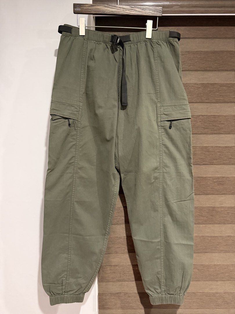 WTAPS Cargo Pants Olive Green Belted Jogger Style (Category: Joggers) located in Manila. Submitted by furugi24 (Listing ID 1462777047, Image 1). Description: - Brand: WTAPS - Color: Olive Green - Style: Cargo Jogger Pants - Dimension WAIST: 32-36 inches (adjustable) Length: 39 inches SRP : 1500 - Features: Elasticated cuffs, built-in adjustable belt with quick-release buckle, multiple storage pockets .