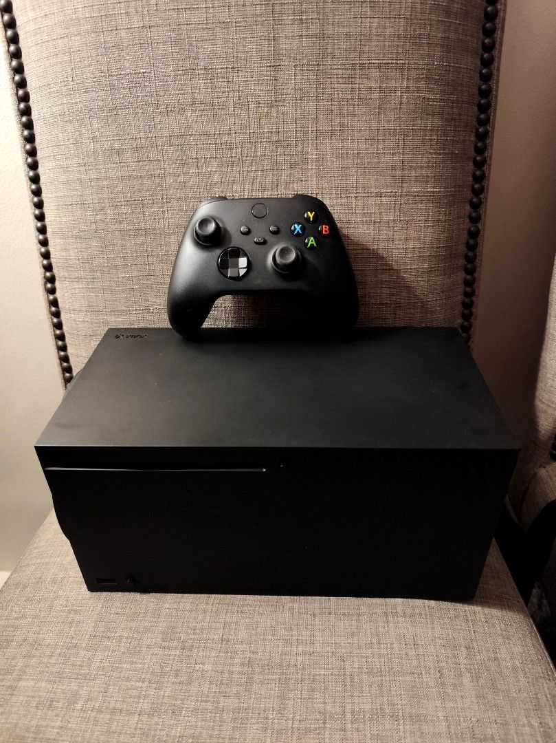 Xbox Series X (Category: Xbox) located in Manila. Submitted by jettgutier06007 (Listing ID 1462822880, Image 3). Description: For sale only... Xbox Series X Price: 24,995 No issue 👍👍👍 working 100% Also updated to latest firmware Complete with original cables 1 controller all working no drift no hard press Live demo via video call for buyers assurance.. Location: Tagaytay and Alfonso Cavite NO BOX NO GAMES NO RECEIPT Pm or text 09499272576 Than