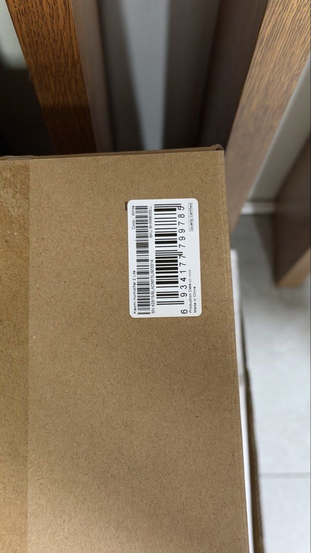 Xiaomi Humidifier 2 Lite 4L Tank Capacity (Category: Air Purifiers & Dehumidifiers) located in Caloocan City. Submitted by _preloved_bb (Listing ID 1462842048, Image 3). Description: - Xiaomi Humidifier 2 Lite - Large 4L tank capacity - 300mL/h humidification output - Stepless adjustment for precise control - Antibacterial effect with silver ion - Easy water adding - Double mist outlets for 360° coverage - Official 1-year warranty included.