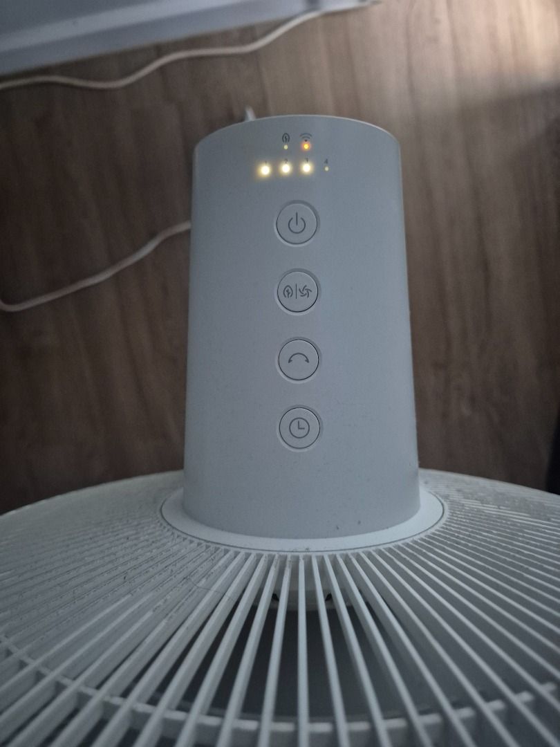 Xiaomi Smart Standing Fan 2 (Category: Fans) located in Caloocan City. Submitted by wayne.rhee (Listing ID 1462774329, Image 2). Description: No issue Price : 2000 Pickup : Solstice tower1, Makatk - Xiaomi Smart Standing Fan 2 - Simulates natural breeze with dual blades - Quiet operation (low noise at 55dB(A)) - Keeps your room cool and comfortable.