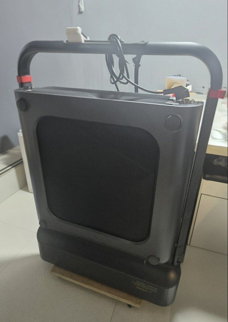 Xiaomi WalkingPad R1 Treadmill (Category: Cardio & Fitness Machines) located in Manila. Submitted by jhie24 (Listing ID 1462868202, Image 2). Description: - Xiaomi WalkingPad R1: Your ultimate home workout companion. - Versatile: Suitable for both walking and running. - Space-saving: Folds easily for convenient storage. - Adjustable Handlebar: Customize for your comfort. - Remote Control Included: Effortlessly manage your workout. - Perfect for H