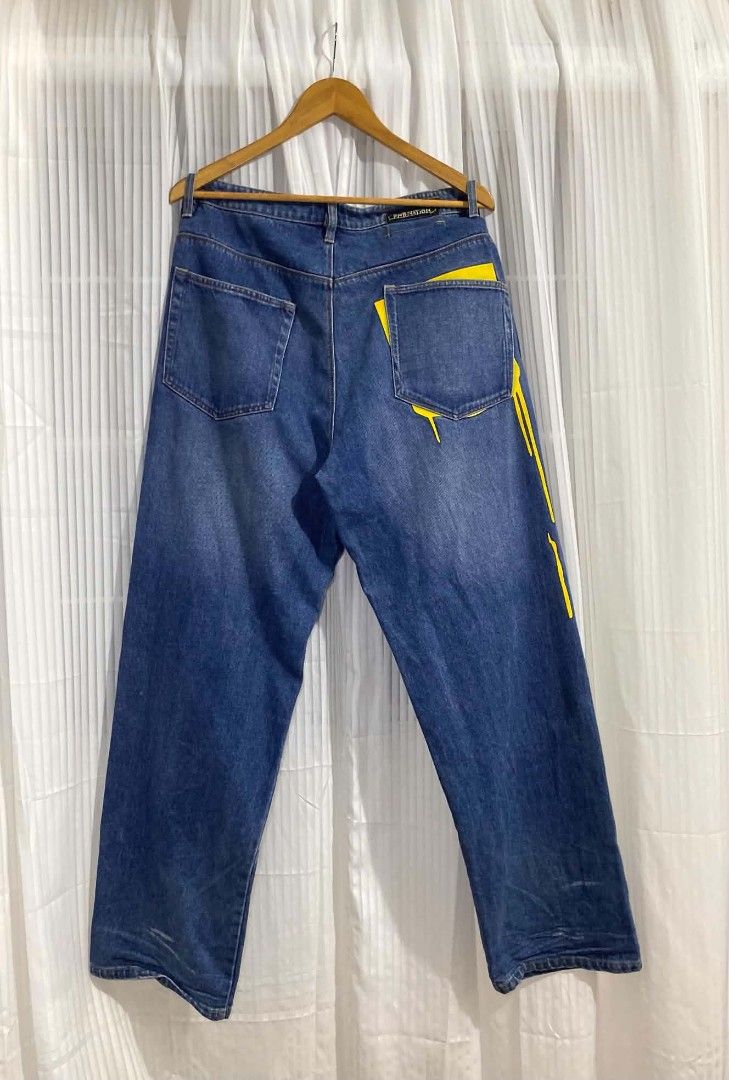 Y2k Pnb Nationa baggy pants (Category: Jeans) located in Tarlac. Submitted by dinnuh4e (Listing ID 1462875179, Image 1). Description: Pnb Nation Waist 34 Length 43 Thigh 14.5 Lo 9 .