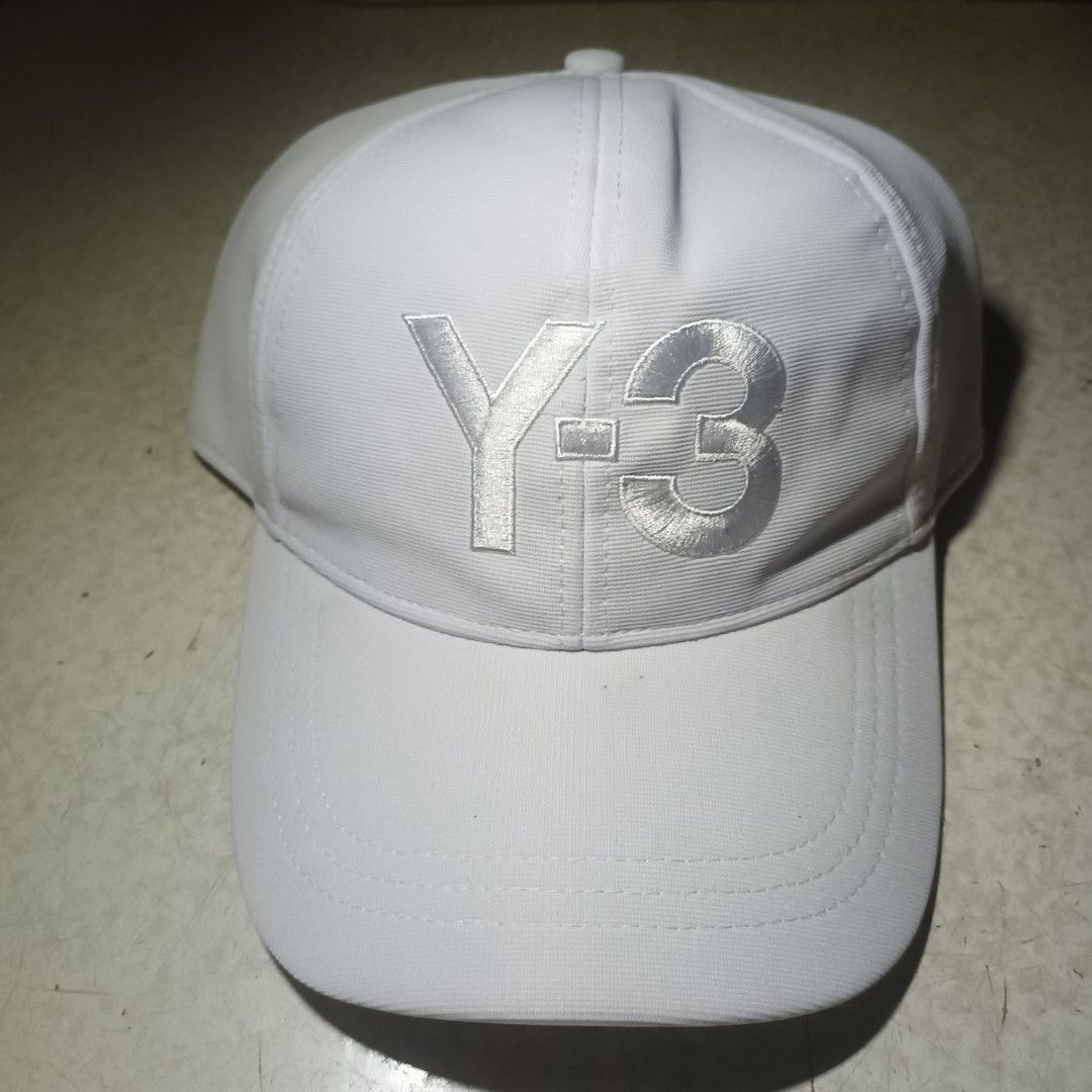 Y-3 Triple White Cap (Category: Caps & Hats) located in Manila. Submitted by itsnik444 (Listing ID 1462866586, Image 1). Description: Mode of Payments: •GCASH Courier: • LALAMOVE ( Same day Delivery) • J&T EXPRESS • LBC ❗️ Product color may slightly vary due to photographic ❗️ DISCLAIMER: We are not associated or affiliated with any brand posted.