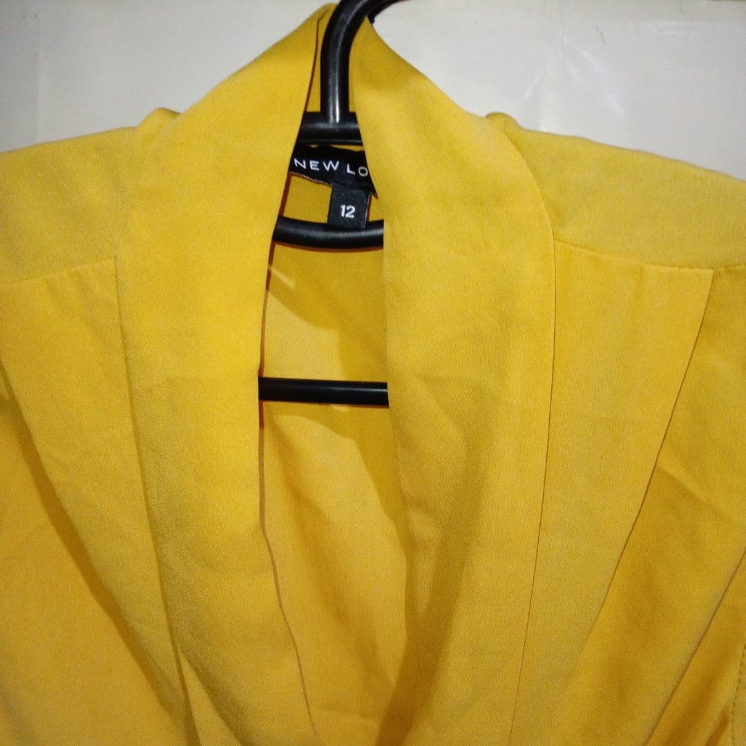 Yellow Pleated Drape Blouse (Category: Blouses) located in Manila. Submitted by cian.collectives (Listing ID 1462817816, Image 3). Description: ✨ Title: Yellow Pleated Drape Blouse Description: Can fit to M-L, Nice color, fabric, and style. Perfect for Formal and Casual wear. Price: 100.00 Flaws: none Payment Methods: Gcash, Maya (Payment First - No COD) 📍 Note: PLEASE MANAGE YOUR EXPECTATIONS, PRELOVED ITEMS, NO CANCELLATION. Feel free to messa