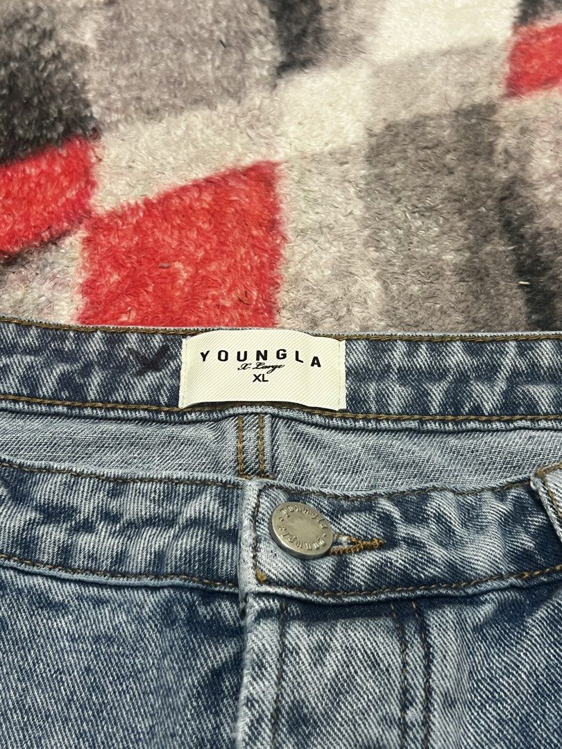 YOUNGLA JORTS (Category: Shorts) located in Dagupan City. Submitted by pizzaislife22 (Listing ID 1462763824, Image 3). Description: EXCELLENT CONDITION AUTHENTIC NO ISSUE XL ON TAG 38 WAIST 20 LENGTH 13HEM .