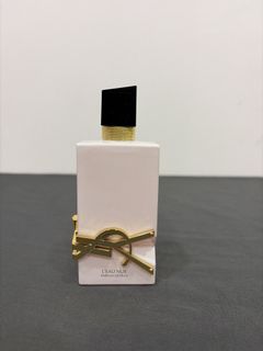 (Category: ) located in . Submitted by perfume_by_shaaa (Listing ID 1462710927, Image 1). Description: .