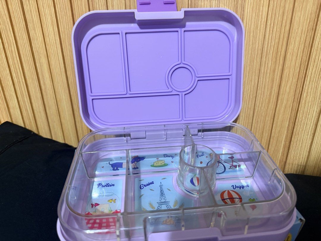 yumbox (Category: Babies & Kids Fashion) located in Makati City. Submitted by ziagabrielle (Listing ID 1462698288, Image 3). Description: used once No flaw .