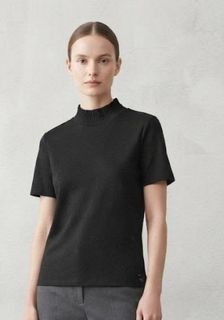 (Category: ) located in . Submitted by saksthriftavenuebyluckymaria8 (Listing ID 1462880271, Image 1). Description: .