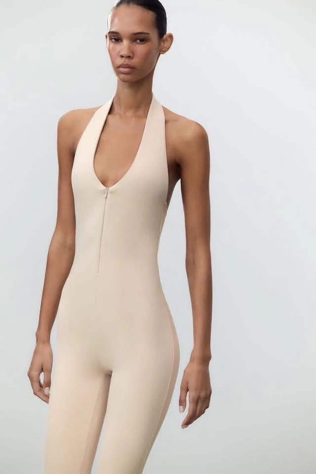 Zara Jumpsuit (Category: Sets or Coordinates) located in Binan City. Submitted by kelly529 (Listing ID 1462717729, Image 3). Description: Brand new without tags.