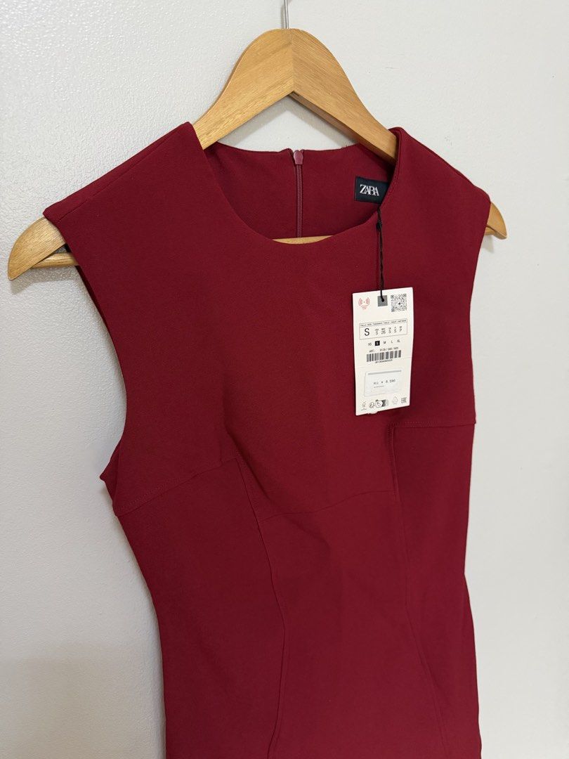 ZARA red mini dress (Category: Dresses) located in Cainta. Submitted by mvqg17 (Listing ID 1462762152, Image 3). Description: Brandnew zara dress size small What you see is what you get.