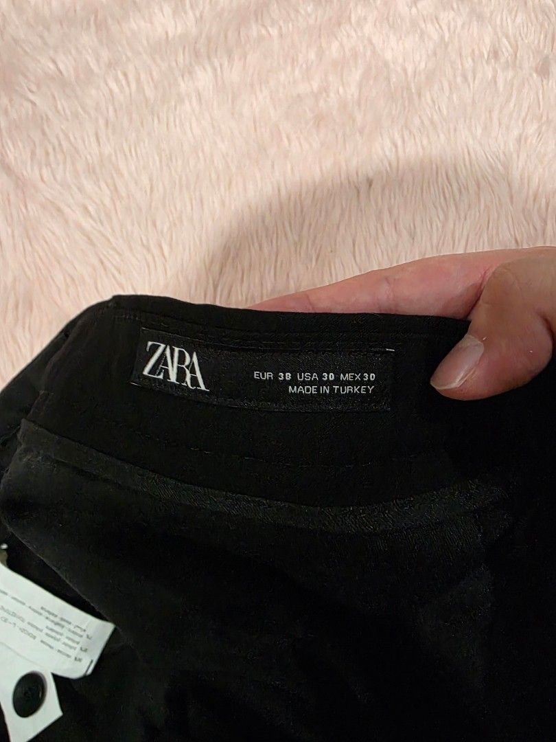 Zara trousers pants men black (Category: Trousers) located in Manila. Submitted by machoxmatt (Listing ID 1462883216, Image 2). Description: used 2-3x size: euro 38 waist: 15.75 inches length: 36.5 inches (altered) mop:bdo/gcash shipping at buyer's expense.