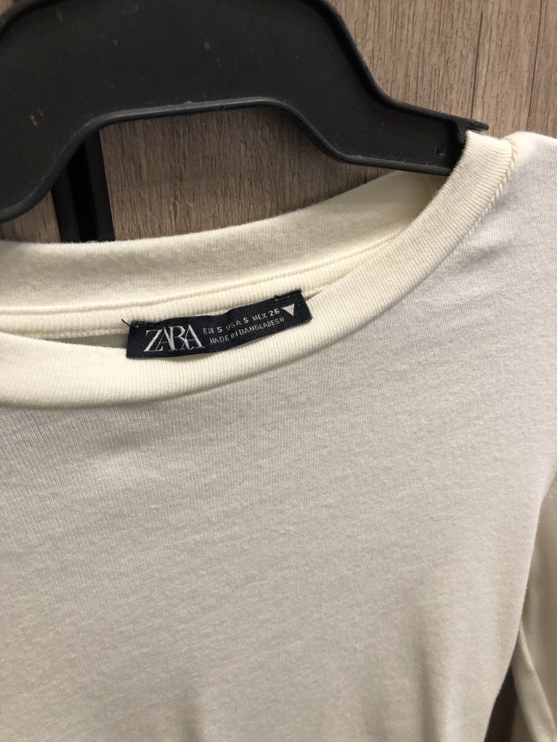 Zara Cream Long Sleeve Crop Top (Category: Longsleeves) located in Makati City. Submitted by magwayr19 (Listing ID 1462788663, Image 2). Description: - Basic white long sleeve crop top from Zara - Classic crew neck design .