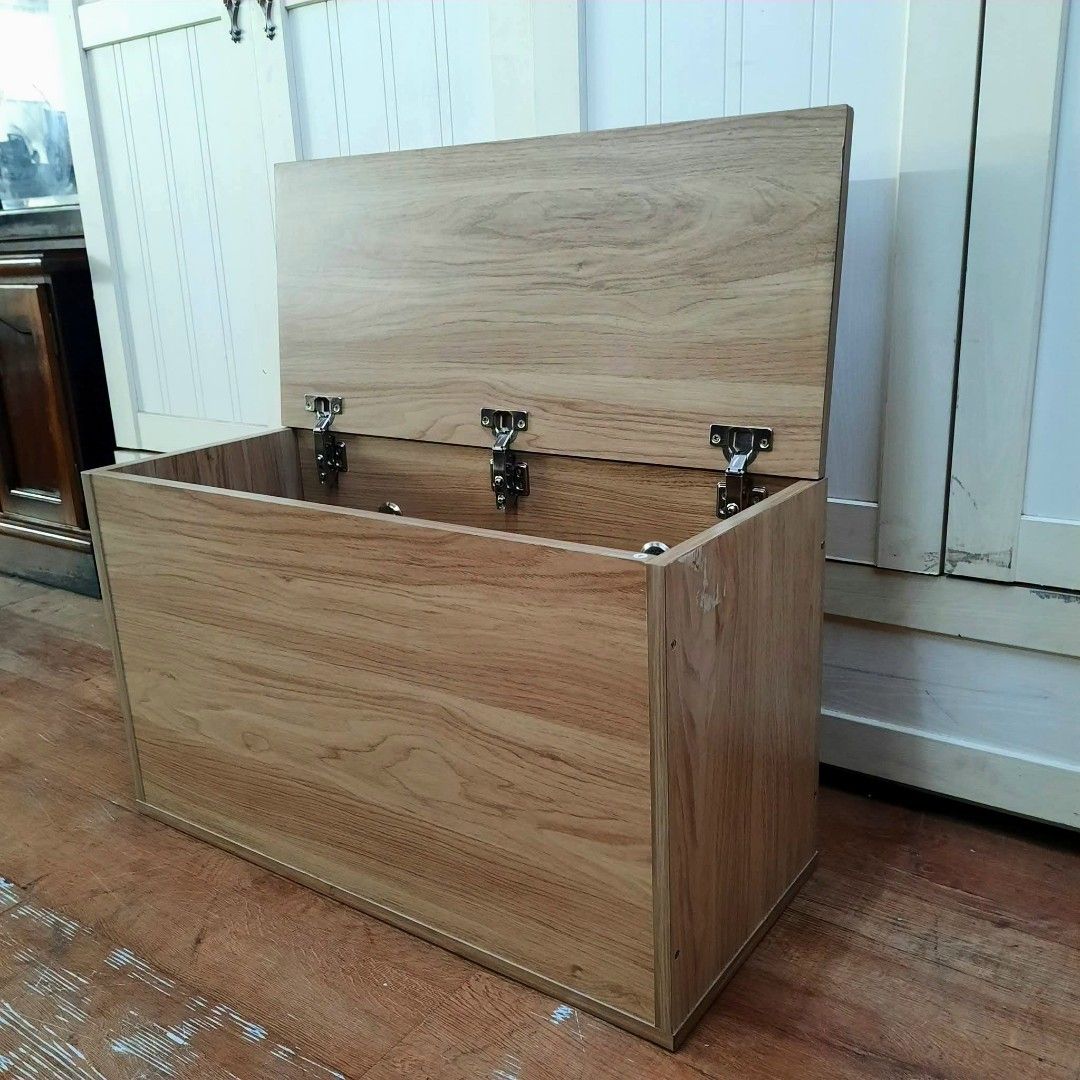 2nd hand storage entry bench / ottoman (Category: Chairs) located in Paranaque City. Submitted by 2ndcharmfurniture (Listing ID 1459137874, Image 3). Description: 💳 𝐌𝐨𝐝𝐞 𝐨𝐟 𝐏𝐚𝐲𝐦𝐞𝐧𝐭 ✅ QR Ph Credit Card (Visa/MC) ️️✅️ QR Ph SP@yL@ter (Sh0pee) ✅️ GCash ✅ BDO Bank Transfer ✅ BPI Bank Transfer 📍 𝙋𝙖𝙮𝙢𝙚𝙣𝙩 𝙞𝙨 𝙢𝙖𝙙𝙚 𝙪𝙥𝙤𝙣 𝙥𝙞𝙘𝙠-𝙪𝙥 𝙛𝙧𝙤𝙢 𝙪𝙨..