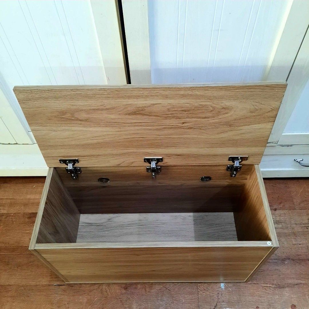 2nd hand storage entry bench / ottoman (Category: Chairs) located in Paranaque City. Submitted by 2ndcharmfurniture (Listing ID 1459137874, Image 2). Description: 💳 𝐌𝐨𝐝𝐞 𝐨𝐟 𝐏𝐚𝐲𝐦𝐞𝐧𝐭 ✅ QR Ph Credit Card (Visa/MC) ️️✅️ QR Ph SP@yL@ter (Sh0pee) ✅️ GCash ✅ BDO Bank Transfer ✅ BPI Bank Transfer 📍 𝙋𝙖𝙮𝙢𝙚𝙣𝙩 𝙞𝙨 𝙢𝙖𝙙𝙚 𝙪𝙥𝙤𝙣 𝙥𝙞𝙘𝙠-𝙪𝙥 𝙛𝙧𝙤𝙢 𝙪𝙨..