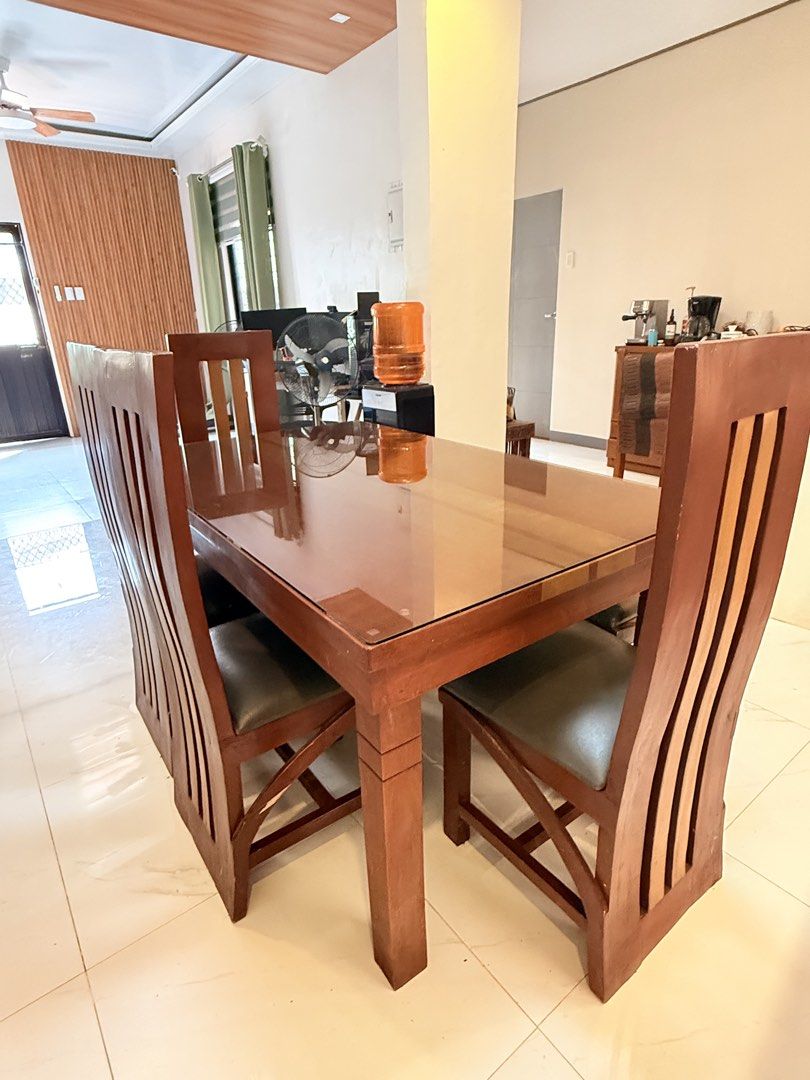 6 seater Dining Table Set (Category: Tables & Sets) located in Santa Rosa. Submitted by hanzeeline (Listing ID 1458692619, Image 2). Description: Material: Mahogany Wood 📌 Capacity: 6 Seaters 📌 Condition: Lightly Used / Well-Maintained 📌 Selling because: upgrade.