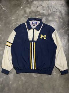 (Category: ) located in . Submitted by u_wardrobe (Listing ID 1459244435, Image 1). Description: .