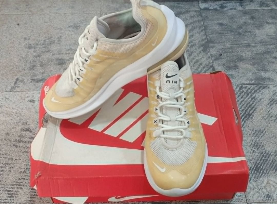 👟 NIKE AIR MAX — FOR SALE (Category: Casual Shoes) located in Manila. Submitted by aisatmalaz37469 (Listing ID 1459122593, Image 3). Description: 👟 NIKE AIR MAX — FOR SALE ✨ Original Nike Air Max 🤍 White / Sail / Yellow colorway 📦 With original Nike box 👟 Clean and well-maintained 📸 Actual item photos posted 💰 Selling Price: ₱6,000 — Negotiable ✅ Complete pair ✅ With box 🚚 Shipping available 💬 PM for inquiries — serious buyers only! RFS: