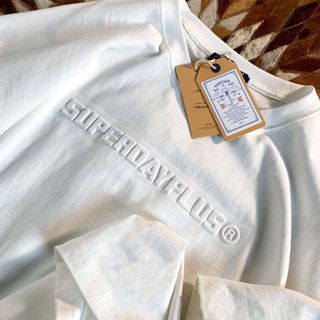 （分類：）位於 。 由 korea-tee 提交（商品編號 1459232986，圖片 1）。簡介： 。