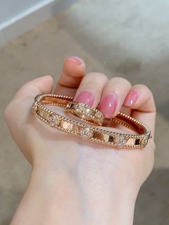 (Category: ) located in . Submitted by velorajewelry (Listing ID 1459220383, Image 1). Description: .