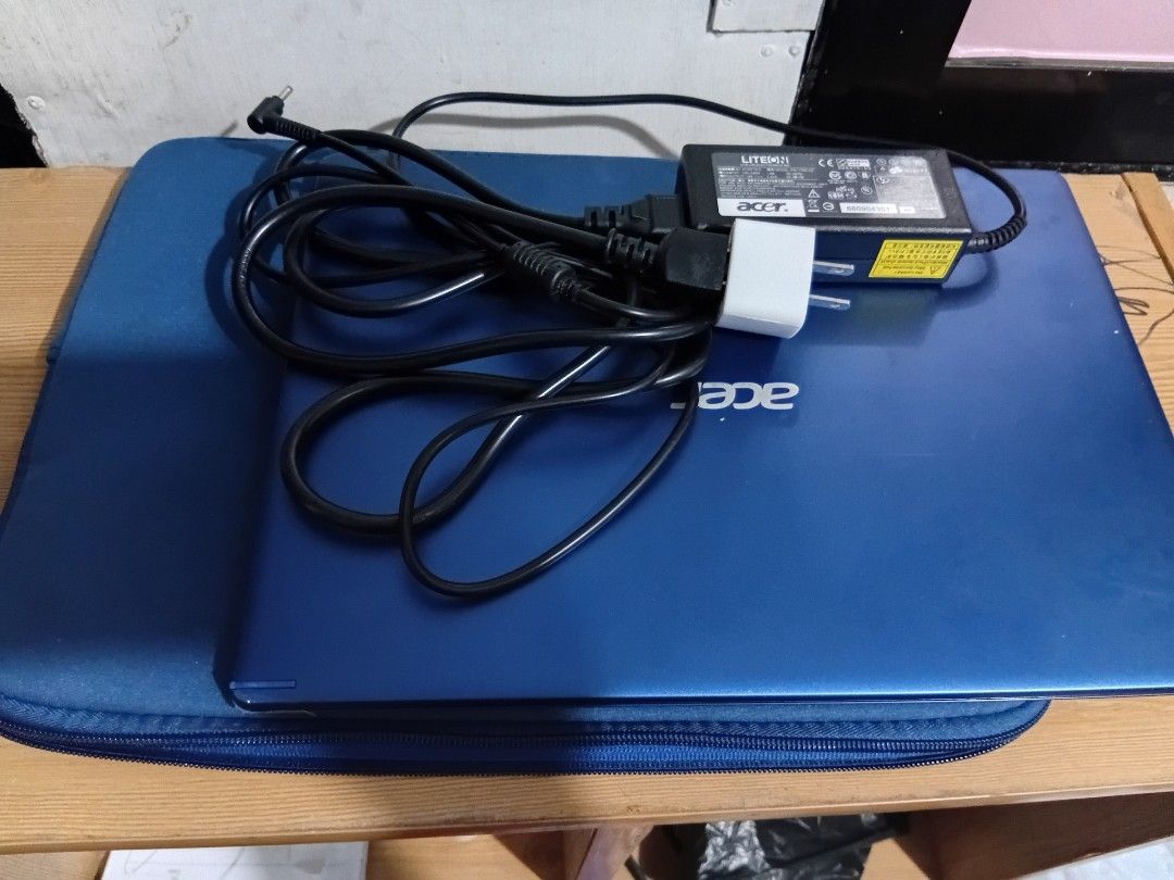 ACER ASPIRE 5 SLIM BLUE Laptop (Category: Laptops & Notebooks) located in Manila. Submitted by pc_melodypearl (Listing ID 1459207901, Image 1). Description: PRICE: ₱10,000 (Slightly negotiable for fast pick-up/meet-up) SPECIFICATIONS: Processor: Intel Core i3-1005G1 (10th Generation) RAM: 8GB DDR4 RAM Storage: 128GB High-Speed SSD (Fast boot-up) Display: 14-inch HD Display OS: Windows 11 Pro (Activated) CONDITION & INCLUSIONS: * 100% Good working