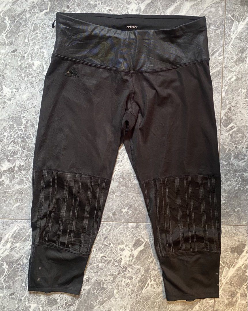 Adidas Climacool Crop Leggings (Category: Activewear) located in Cordova. Submitted by myckhyl143 (Listing ID 1459147024, Image 1). Description: Size on Tag: L WM: 30-36" (udjustable) Length: 27" Color rate 10/10 pass as New Inditex Intact 💯 authentic 📌Fix price ✔✔✔.