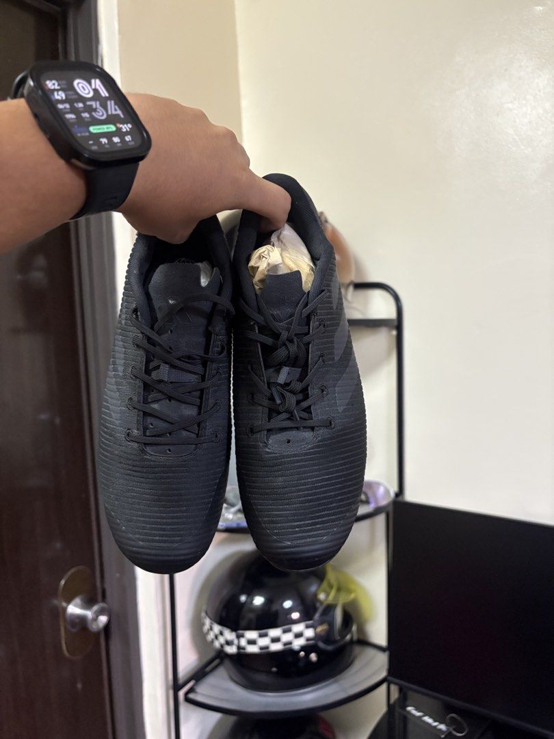 Adidas Cycling Shoes Black (Category: Bicycles) located in Manila. Submitted by gshop1300 (Listing ID 1459198892, Image 3). Description: Size 39 BABAE ANG MAY ARI - Black Adidas cycling shoes - Cleats are already attached - Lace-up closure for a secure fit - Ideal for road cycling - Ready for your next ride! - Feel free to ask any questions. Pang indoor Trainers ni Misis rfs: ubos na classpass nya.