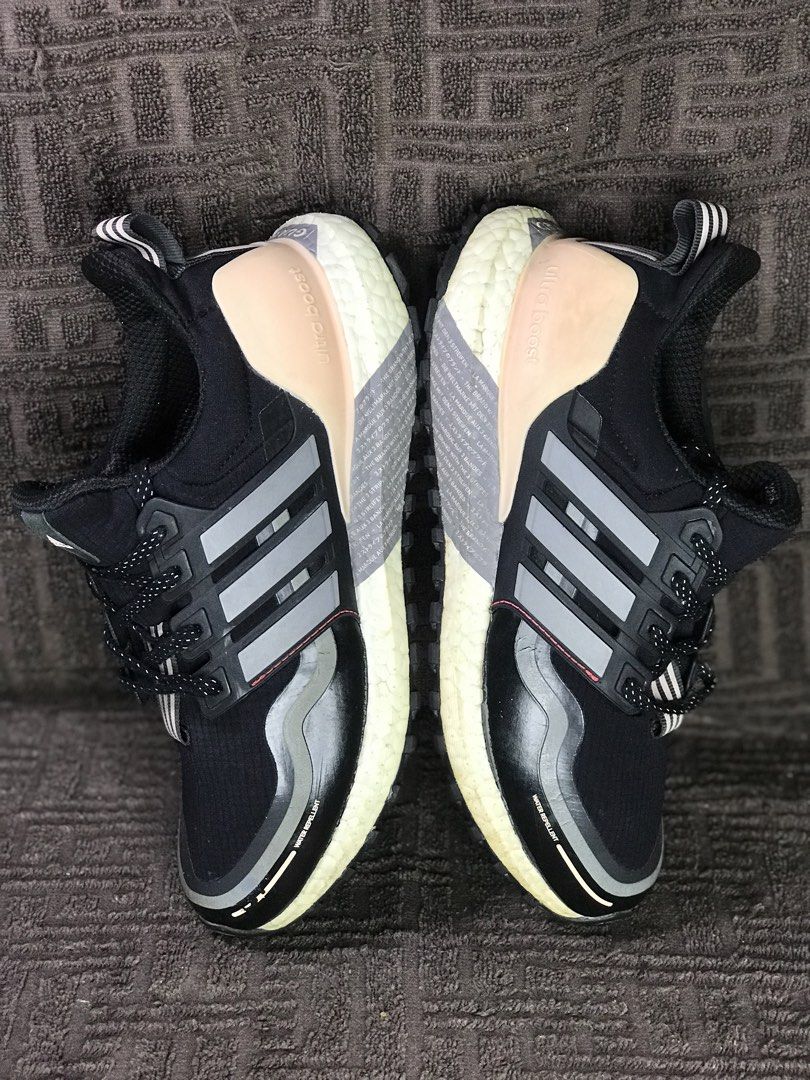 Adidas Ultraboost (Category: Sneakers) located in Manila. Submitted by clarosarmiento69 (Listing ID 1459204271, Image 2). Description: Adidas Ultraboost Good Condi | Signs of Usage | Replaced Insole | Thick Outsole Size: US womens 6.5 | EURO 38 | CM 23.5 ₱550 only + sf FIRST TO PAY, GETS THE PAIR!.