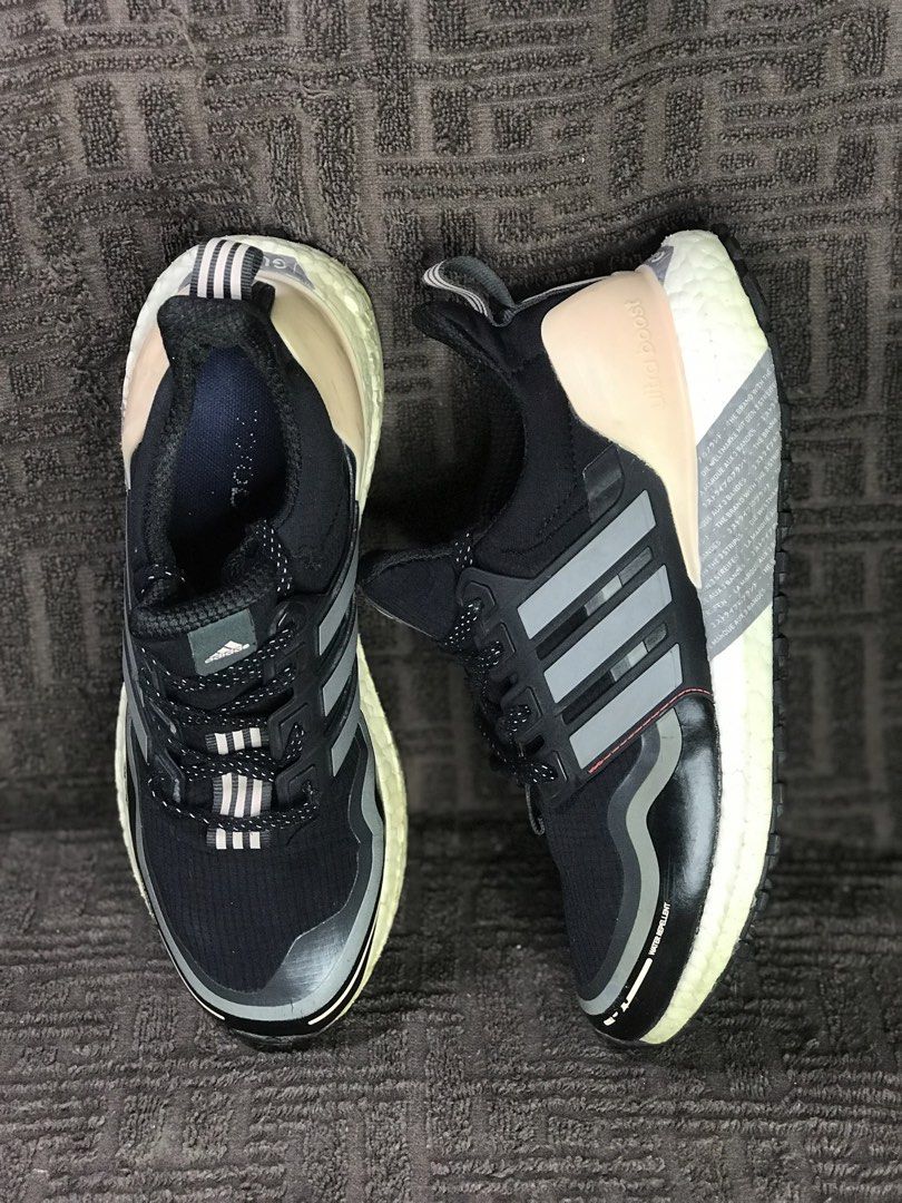 Adidas Ultraboost (Category: Sneakers) located in Manila. Submitted by clarosarmiento69 (Listing ID 1459204271, Image 1). Description: Adidas Ultraboost Good Condi | Signs of Usage | Replaced Insole | Thick Outsole Size: US womens 6.5 | EURO 38 | CM 23.5 ₱550 only + sf FIRST TO PAY, GETS THE PAIR!.