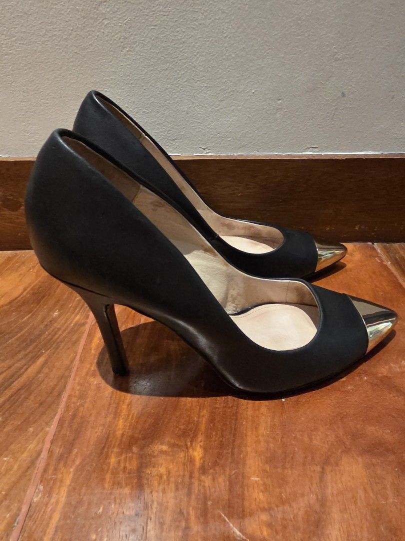 Aldo Shoes (Category: Heels) located in Pasig City. Submitted by vthing (Listing ID 1459144004, Image 2). Description: size 39 heels 3 inches .