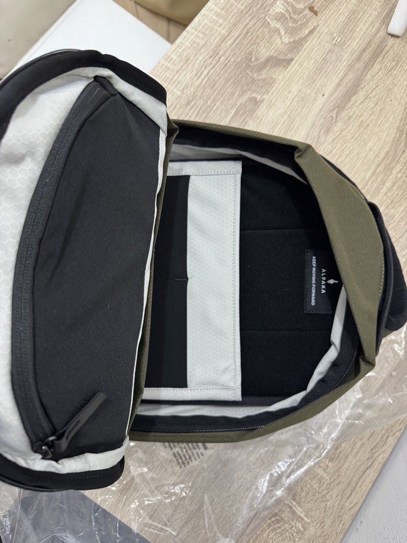 ALPAKA Metro Backpack – Green (12L) (Category: Backpacks) located in Manila. Submitted by pjbuena01 (Listing ID 1459265521, Image 3). Description: 🎒 ALPAKA Metro Backpack – Green (12L) 💚 Brand new 📦 Capacity: 12 Liters 🎨 Color: Green (Axoflux Ripstop Nylon) Features: * Lightweight & minimalist everyday backpack * Water-resistant Axoflux 400D ripstop fabric * Fits up to a 14” laptop * Quick-access front pocket * Premium YKK zippers * Comfortab