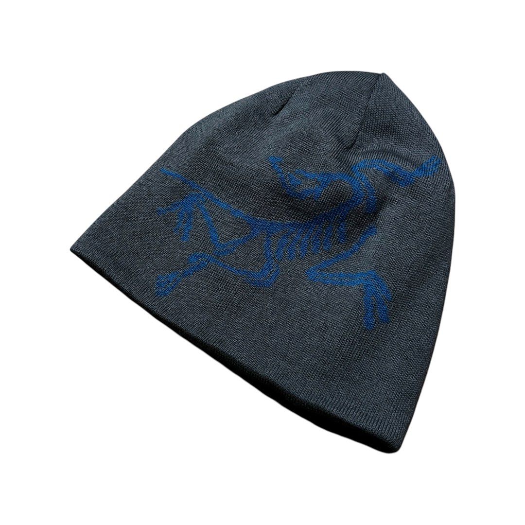 Arc’teryx Mountain Toque Reversible Beanie Hat (Category: Caps & Hats) located in Muntinlupa City. Submitted by rtyfck (Listing ID 1459171379, Image 3). Description: Arc’teryx Mountain Toque Reversible Beanie Details : •Size : OSFA •Issue : none •Condition : Like New •₱2,880.