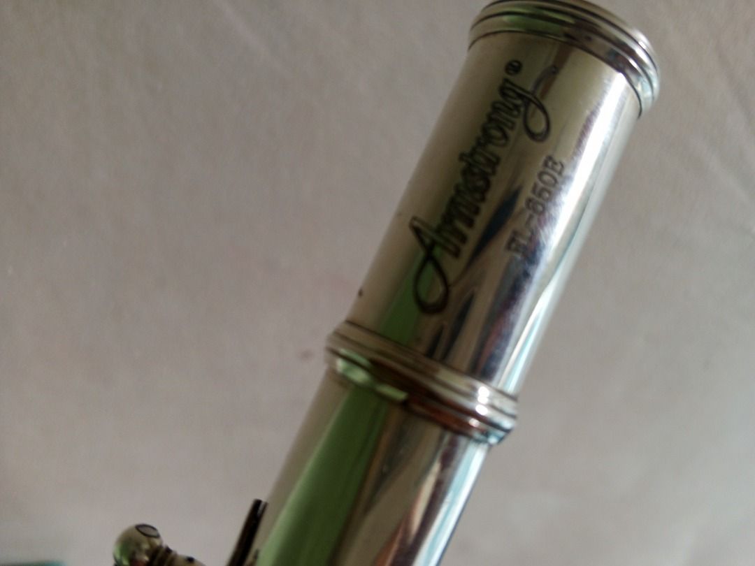 ARMSTRONG FL650E FLUTE (Category: Musical Instruments) located in Caloocan City. Submitted by jhezzlouise (Listing ID 1459267417, Image 2). Description: SELLING FLUTE (ARMSTRONG FL650E) SLIGHTLY USED NEW PADS SILVER PLATED USA MADE.