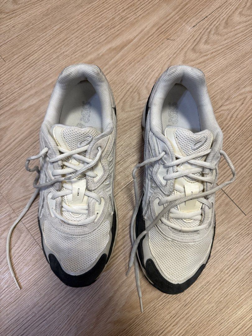 Asics Gel Nyc (Category: Casual Shoes) located in Manila. Submitted by mrdokukay (Listing ID 1459162388, Image 1). Description: .