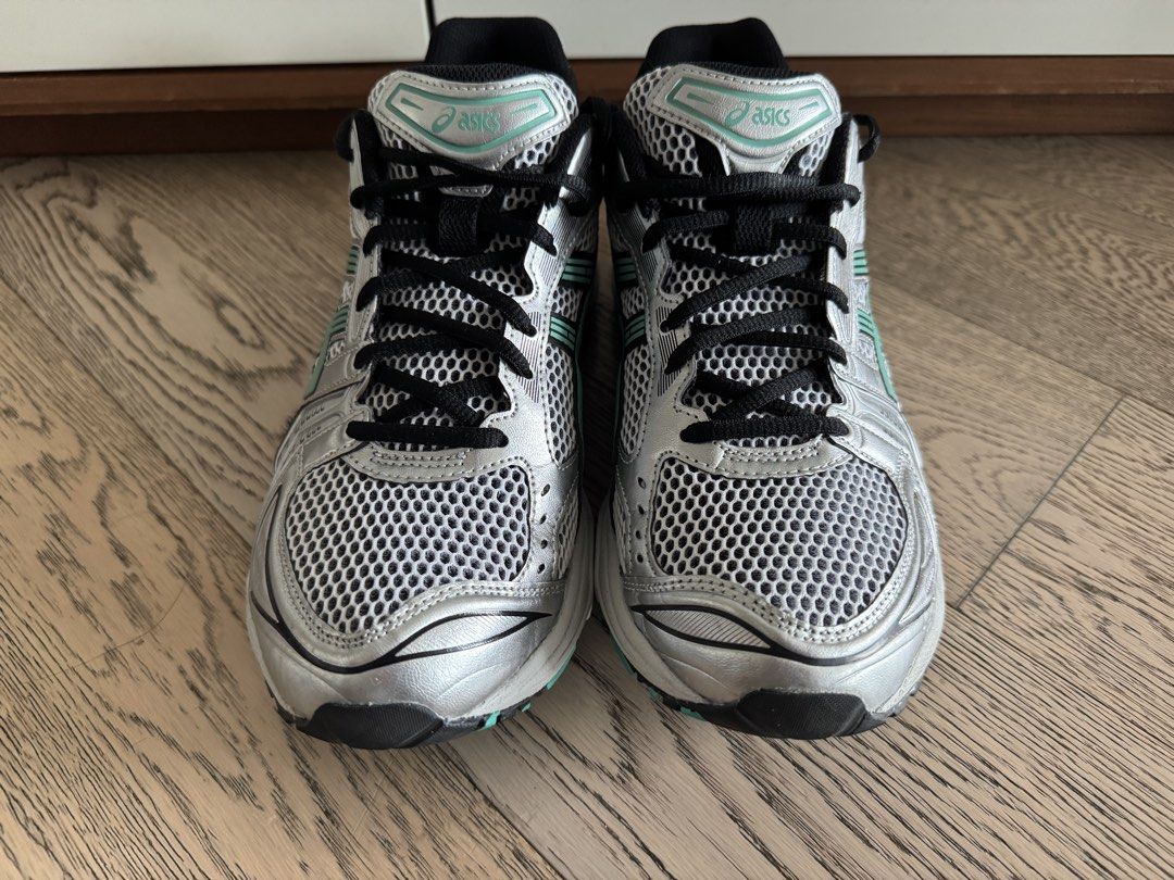 ASICS Kayano 14 White Waterfall （分類：波鞋）位於 Hong Kong。 由 kzone25 提交（商品編號 1459093020，圖片 3）。簡介： Size 10.5US, worn a handful of times. Can SF Express。