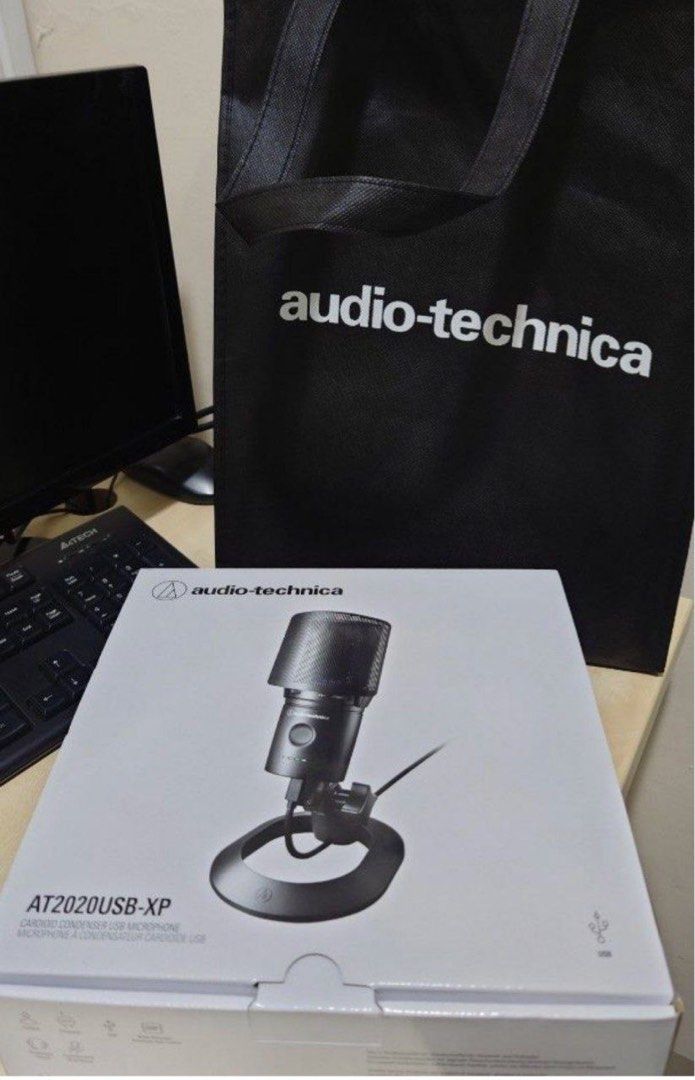 Audio-Technica AT2020USB-XP Condenser USB Microphone (Category: Microphones) located in Quezon City. Submitted by gamarika (Listing ID 1459110709, Image 2). Description: - Audio-Technica AT2020USB-XP USB Condenser Microphone - Onboard digital processing for easy setup - Built-in noise reduction to minimize background sound - Automatic Gain Control (AGC) for consistent levels - No software required - just plug and play! - Comes with a tripod stand