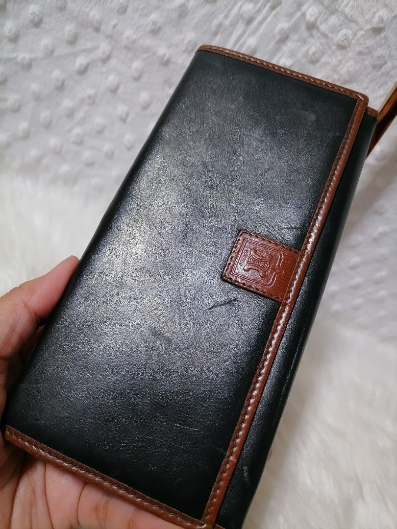 Auth. Celine Wallet (Category: Luxury Bags & Wallets) located in Butuan. Submitted by az-branded.items (Listing ID 1459232117, Image 2). Description: Sign of usage - color rubs @front leather. Pwedeng pang personal not so obvious naman but pwede rin pa restore if kayo po ay maarte. No flaws intact po lahat even edges napakaganda pa.. Authentic item From Japan.