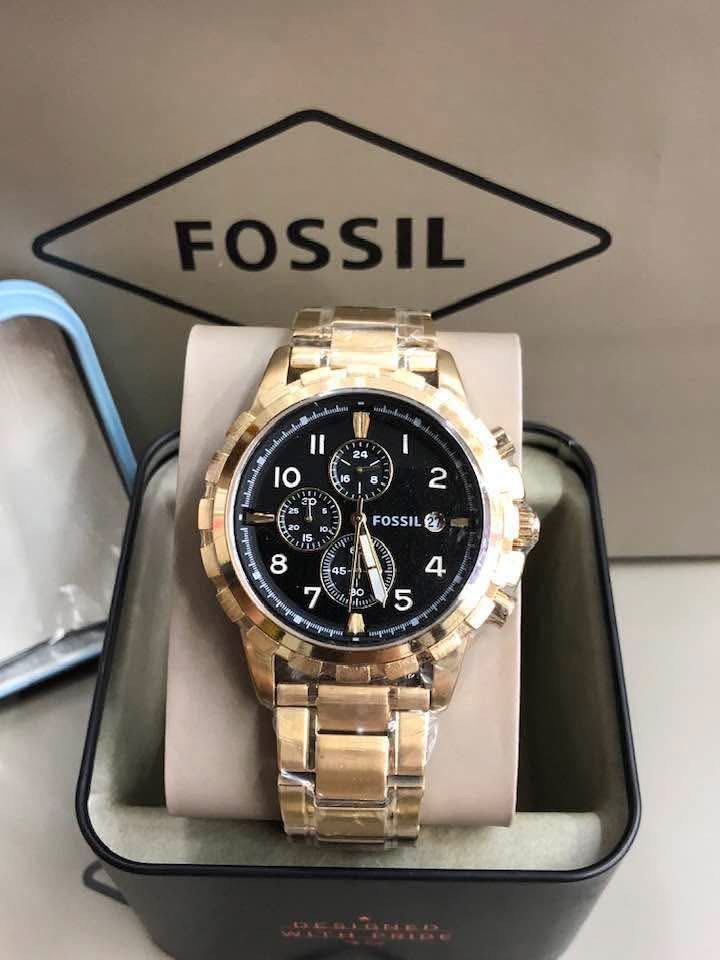 🇺🇸AUTHENTIC FOSSIL WATCH🇺🇸 (Category: Men's Watches) located in Manila. Submitted by Supermomshie (Listing ID 1459222193, Image 1). Description: .